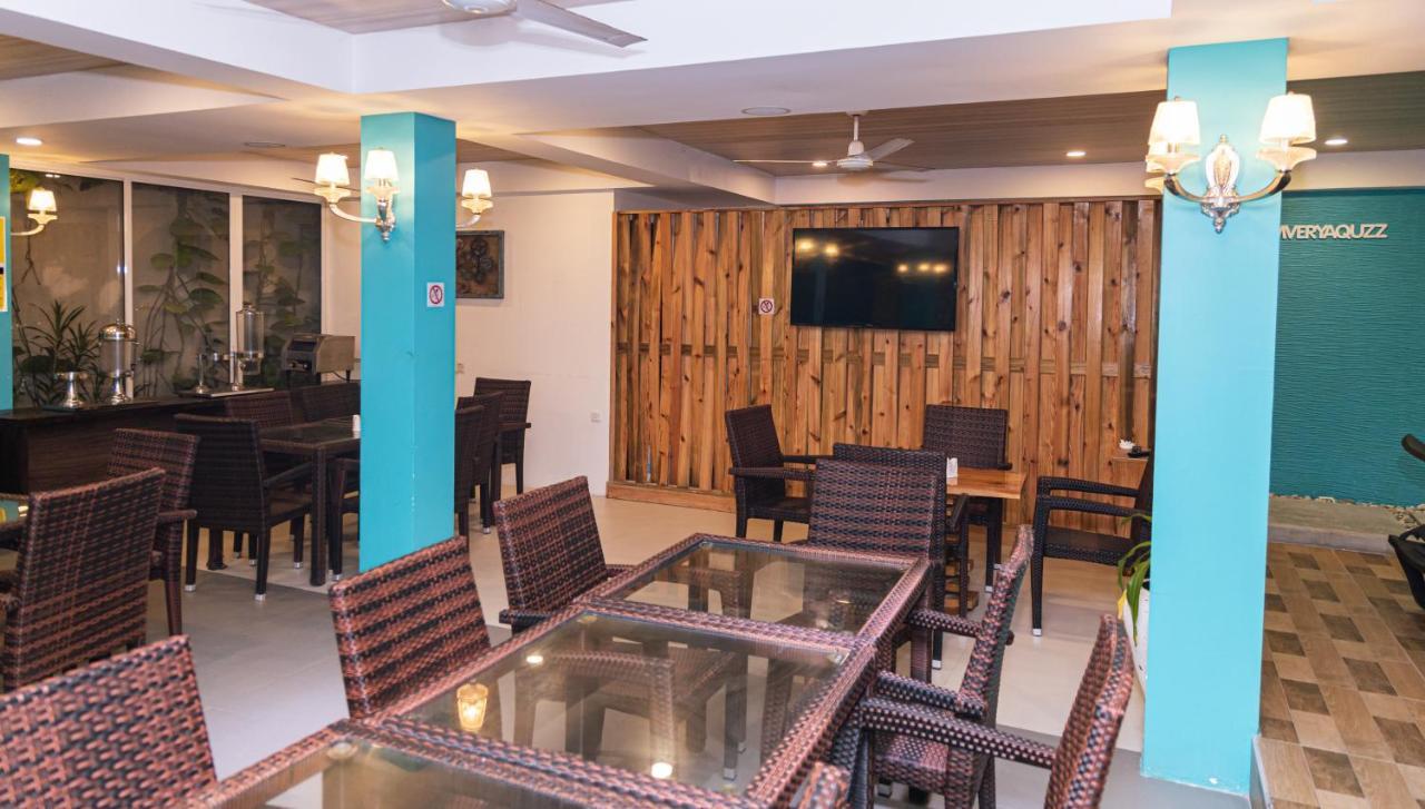 Aquzz Hotel & Spa - Maldives Maafushi Exterior photo